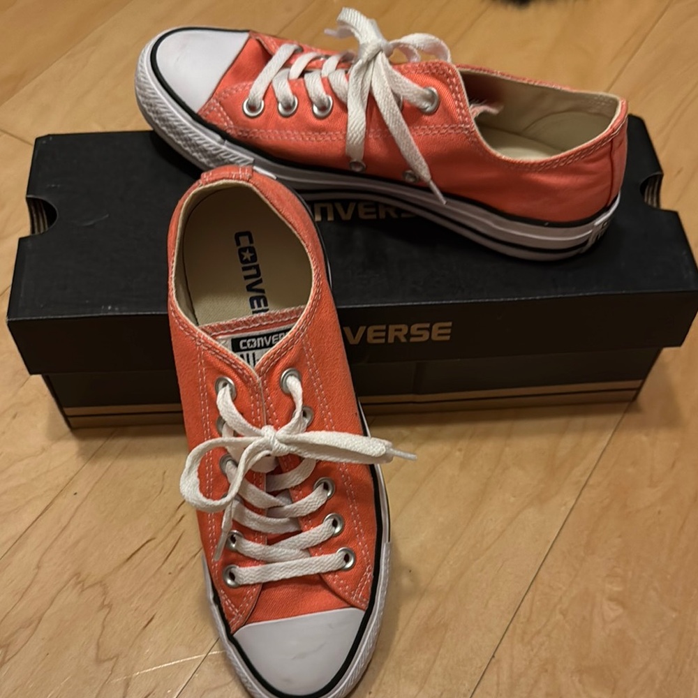 Converse Coral Low-Top Sneakers